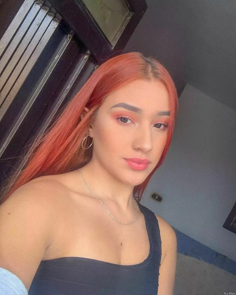 Lina, 20