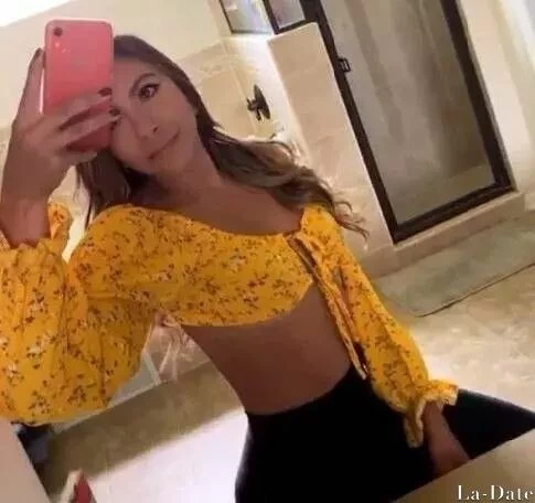 Maria, 35