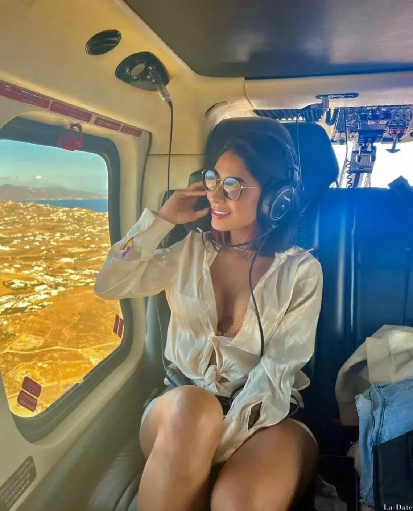 veronica, 28