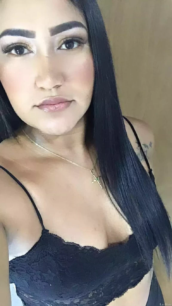 Melissa, 22