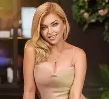Juliya, 52
