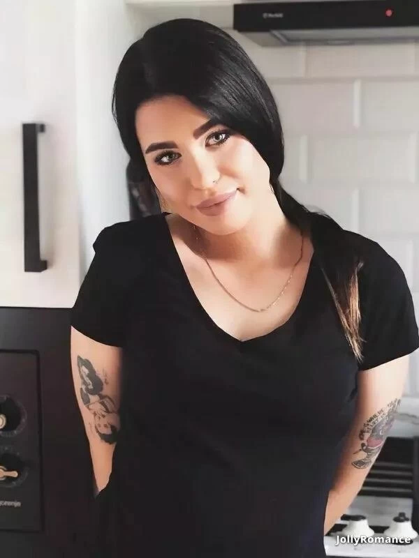 Irina, 24