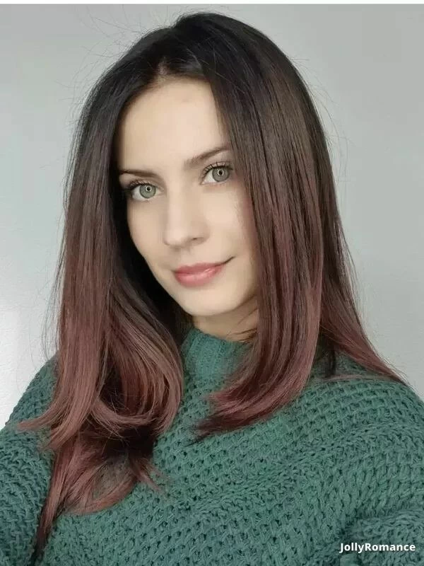 Sofia, 33