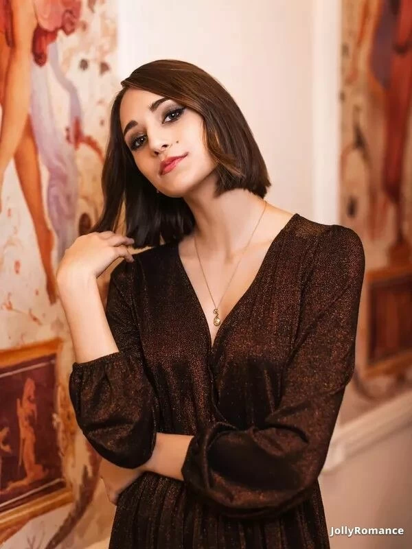 Iryna, 20
