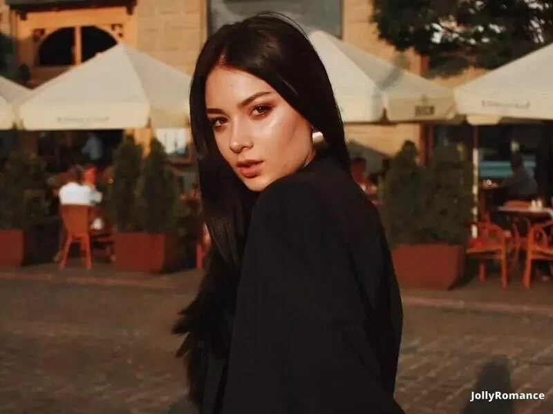 Nadezhda, 23