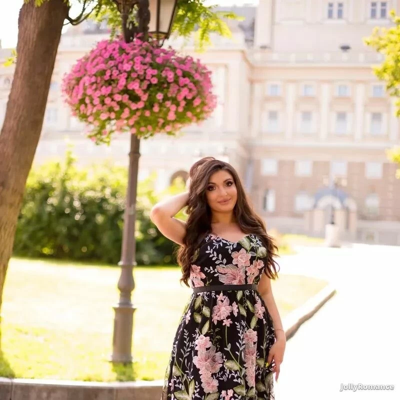 Olena, 34