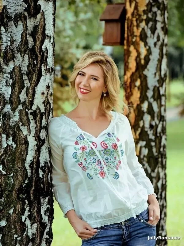 Vera, 49