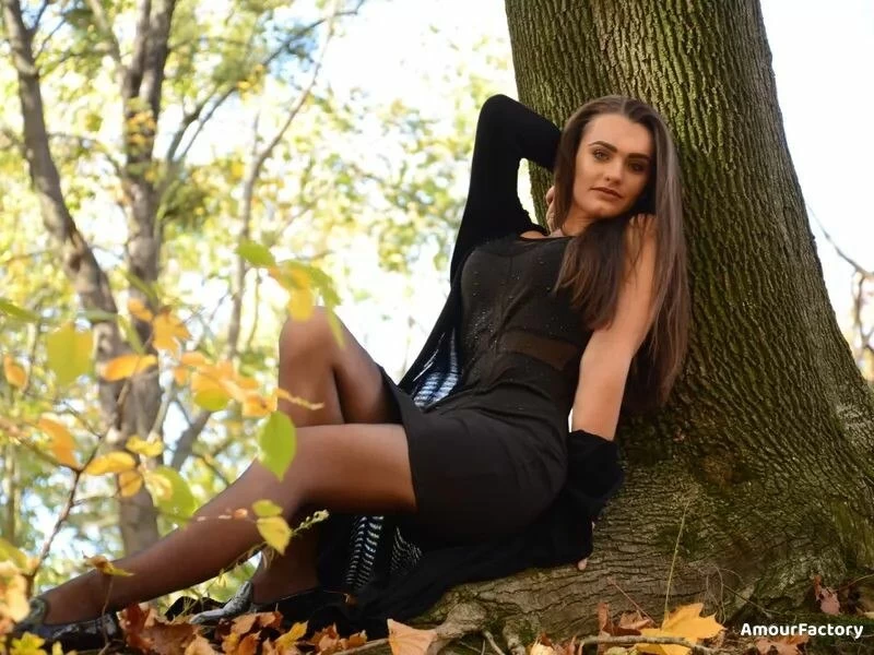Tatiana, 22