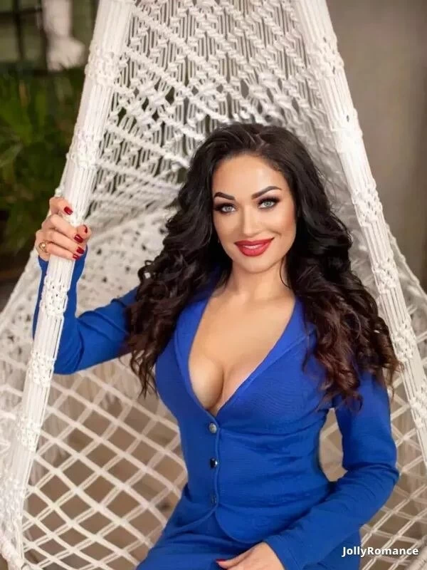 Anastasia, 42