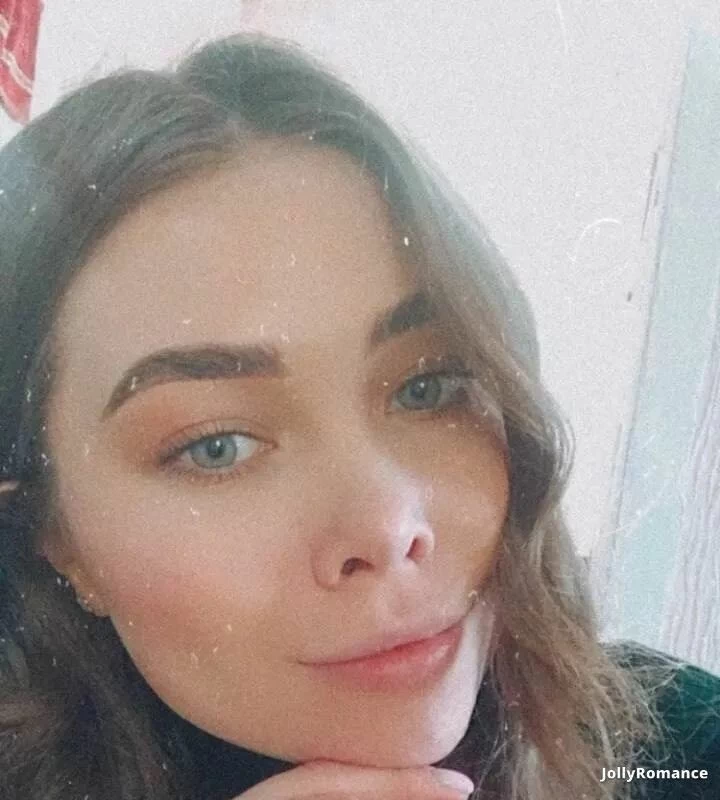 Ekaterina, 24