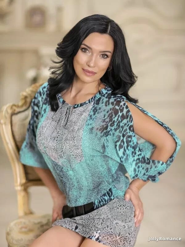 Sofiya, 48