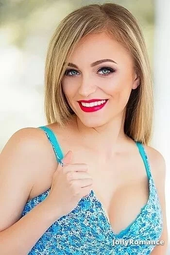 Karina, 33