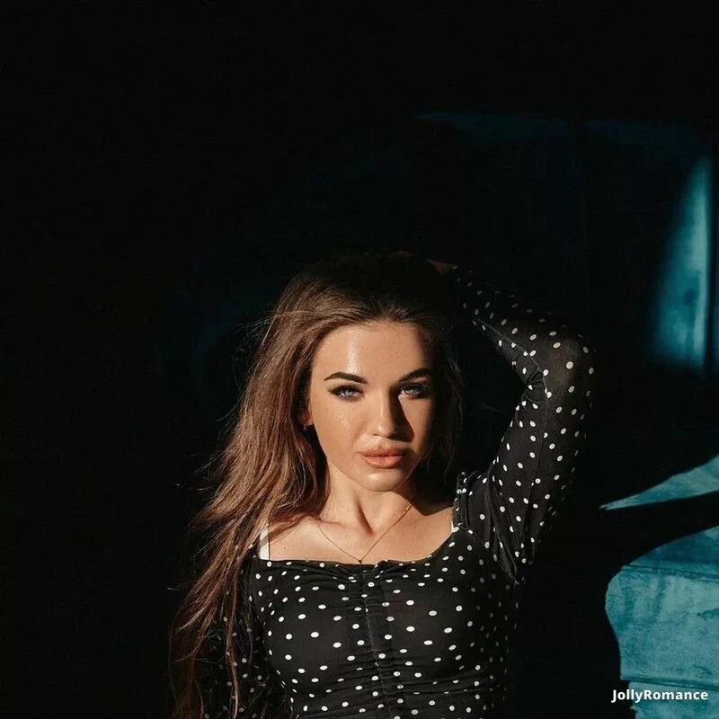 Valeriya, 22