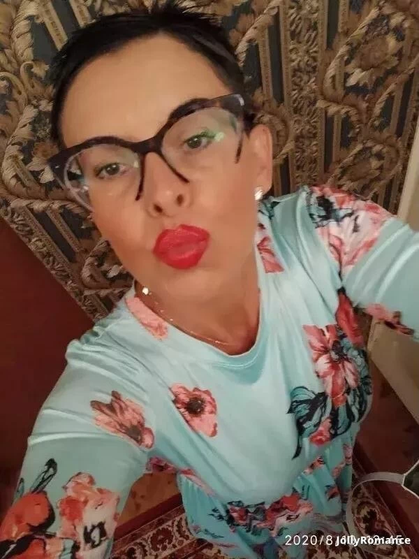 Anna, 50