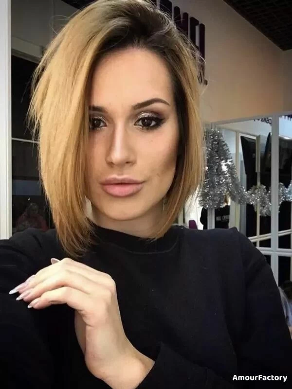Victoria, 24