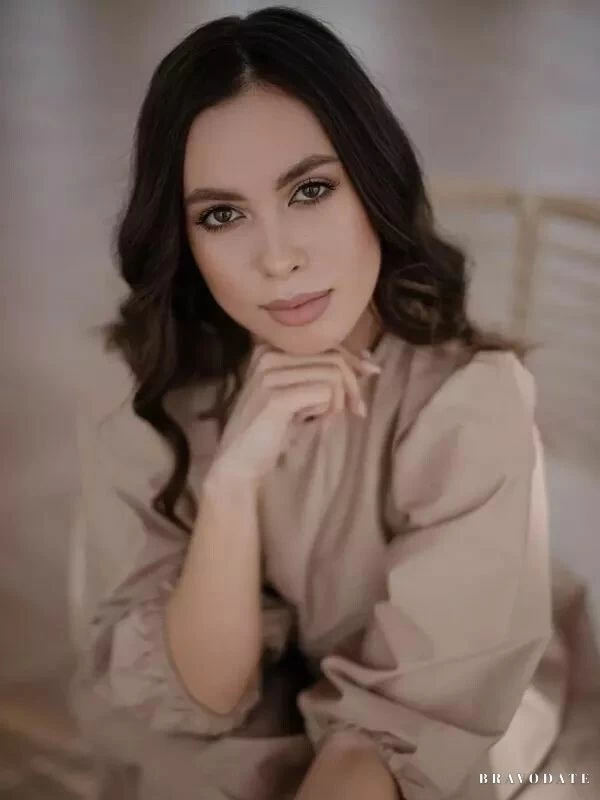 Ekaterina, 18