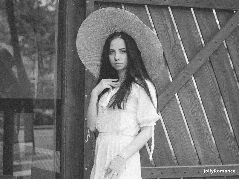 Kristina, 24