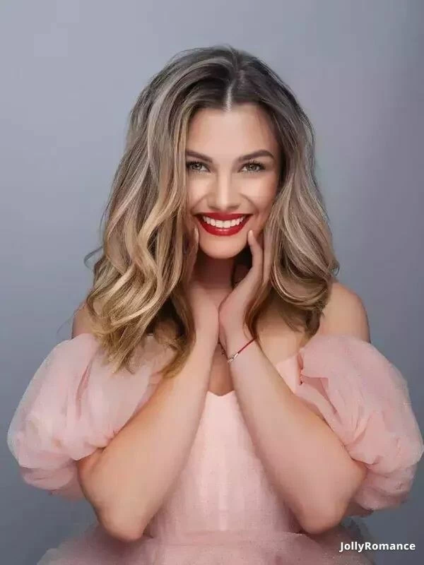 Tetiana, 34