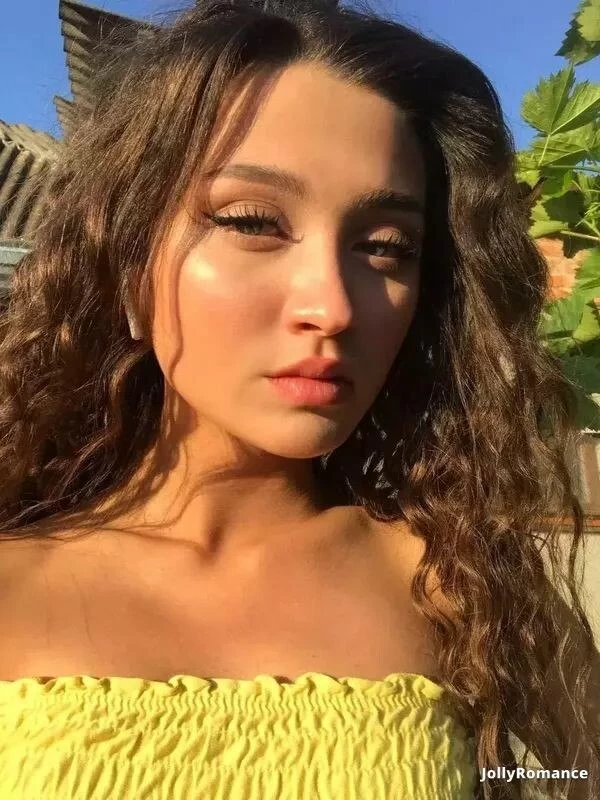 Irina, 19