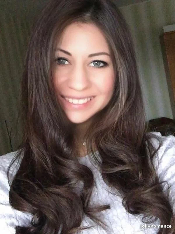 Elena, 28