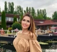 Oksana, 41