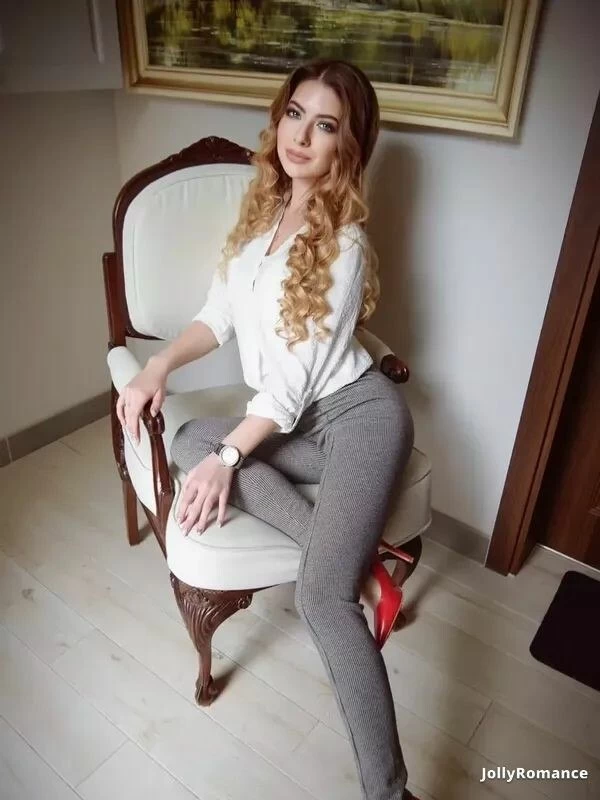 Evgeniya, 25