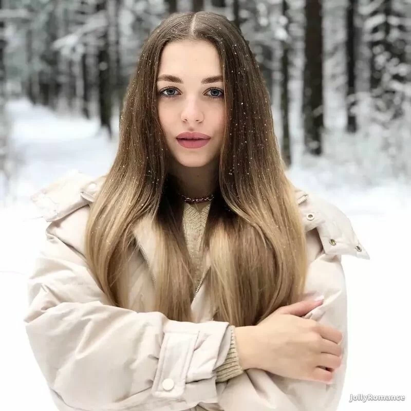 Vera, 21