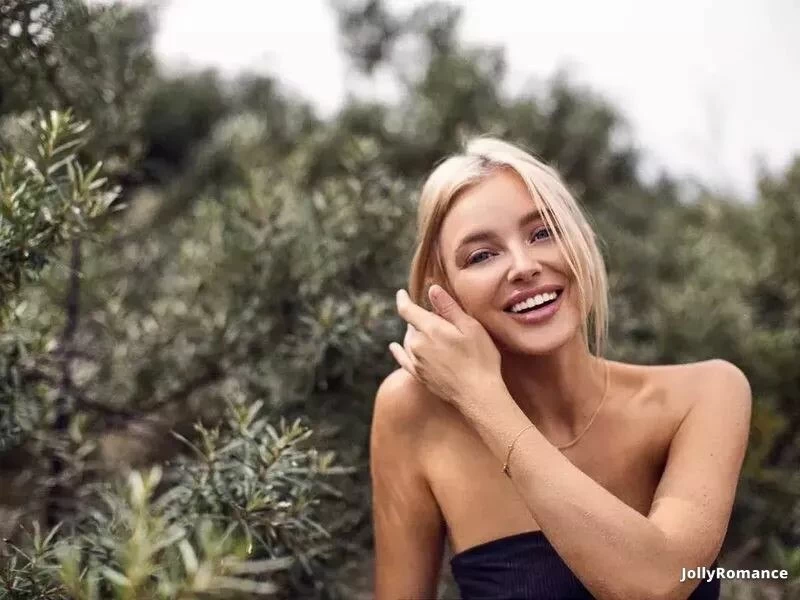 Nadezhda, 41