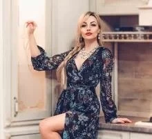 Ekaterina, 37