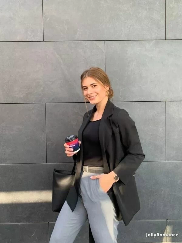 Maria, 20