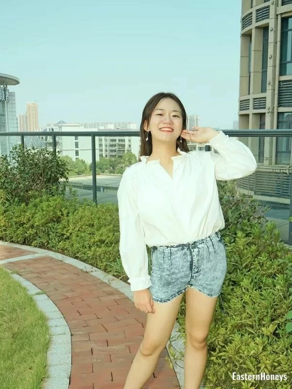 Ran Shao, 22