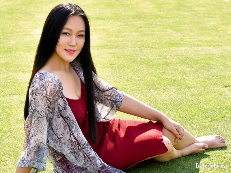 Jenny, 46