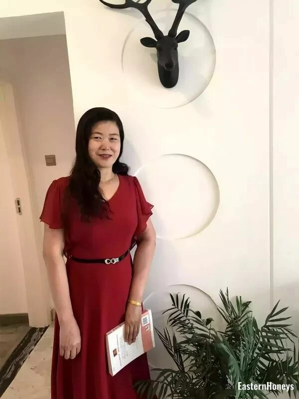 Anne, 50