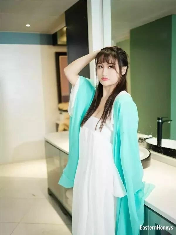 Liping , 35