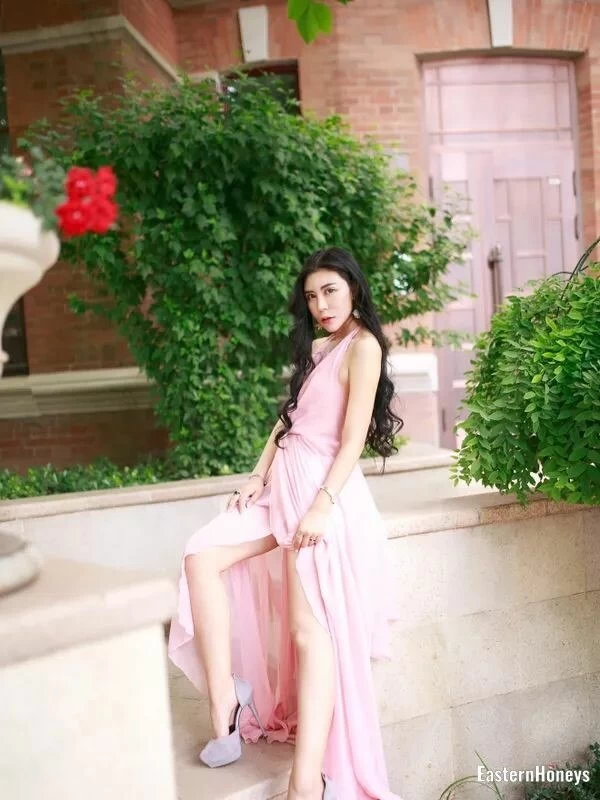 Xiaofei Lv, 33