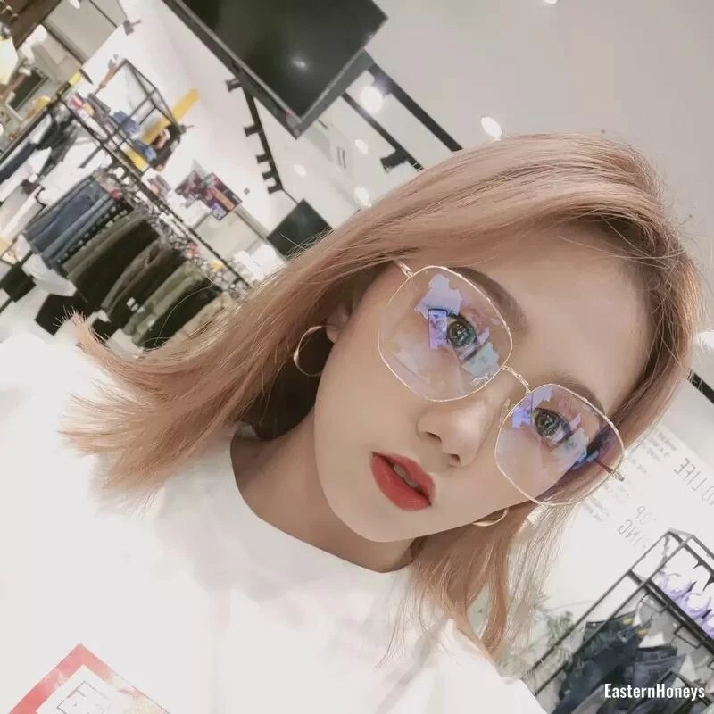 Qiaoliang, 23