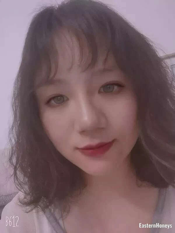 Xue, 28
