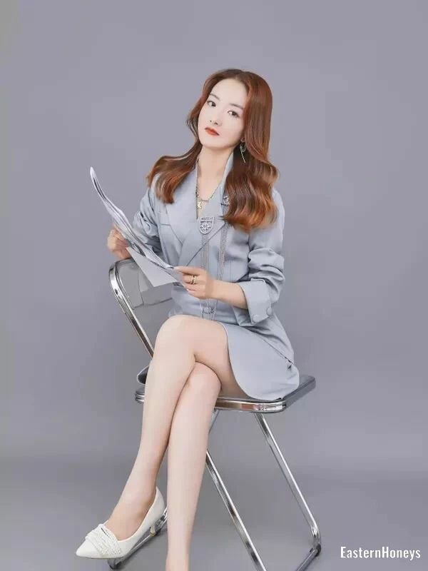 Huilan Cai, 32