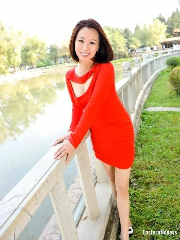 Hehua Li, 42