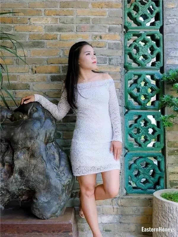 Elif, 29
