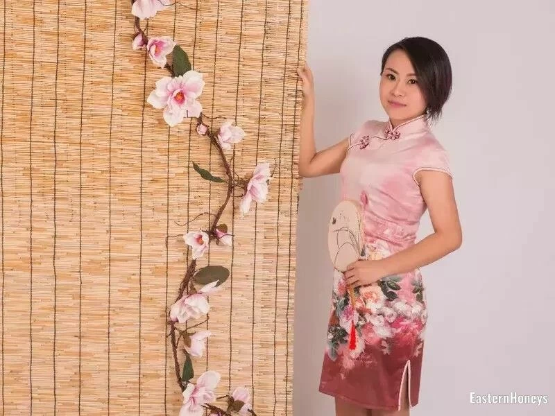 Xiaoqin, 42