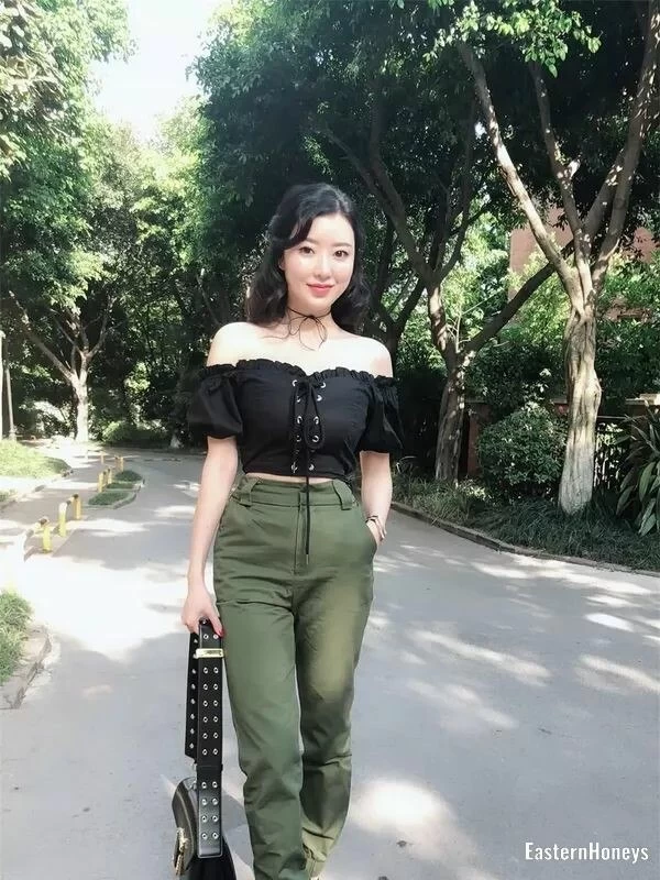 Lanyi, 40