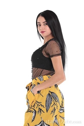 Carol, 24