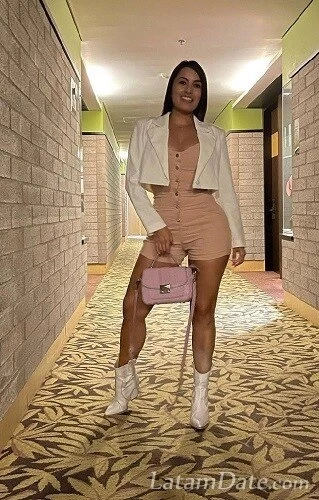Deisy, 30