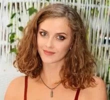 Ilona, 31