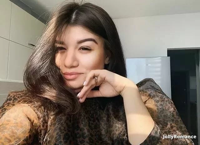 Tatiana, 26