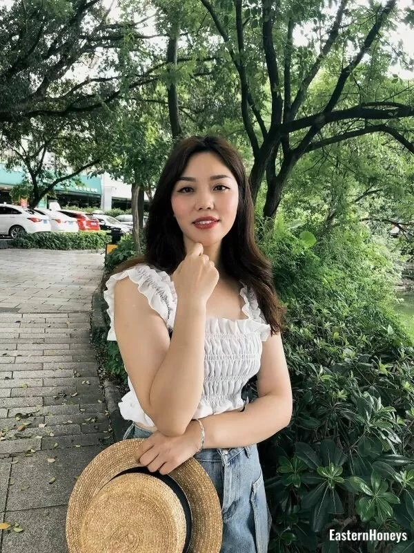 Yan, 36