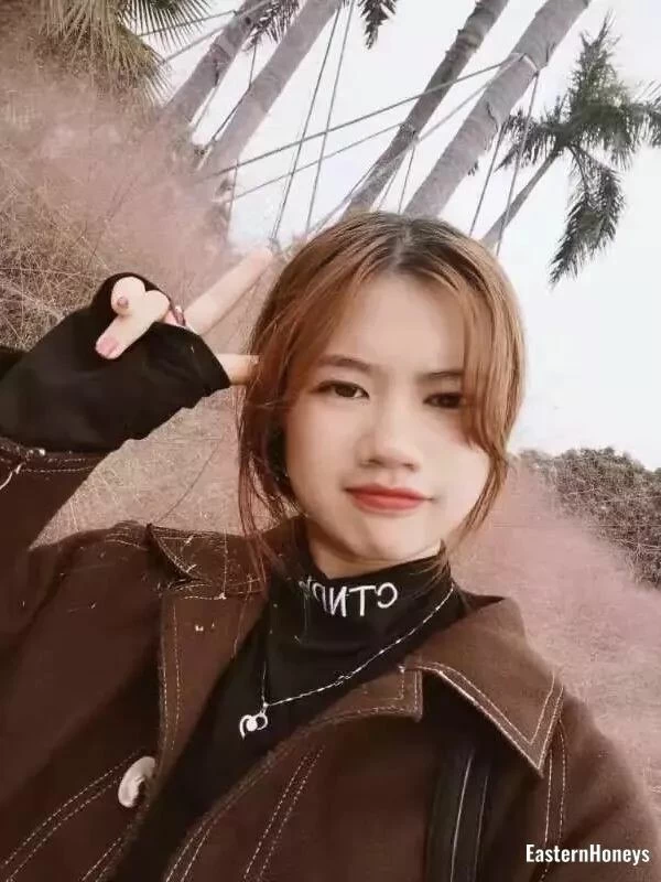 Shuang, 24