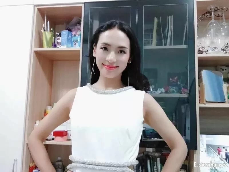Hong, 34