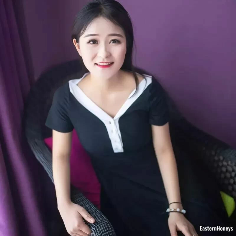 Ziying Yang, 25
